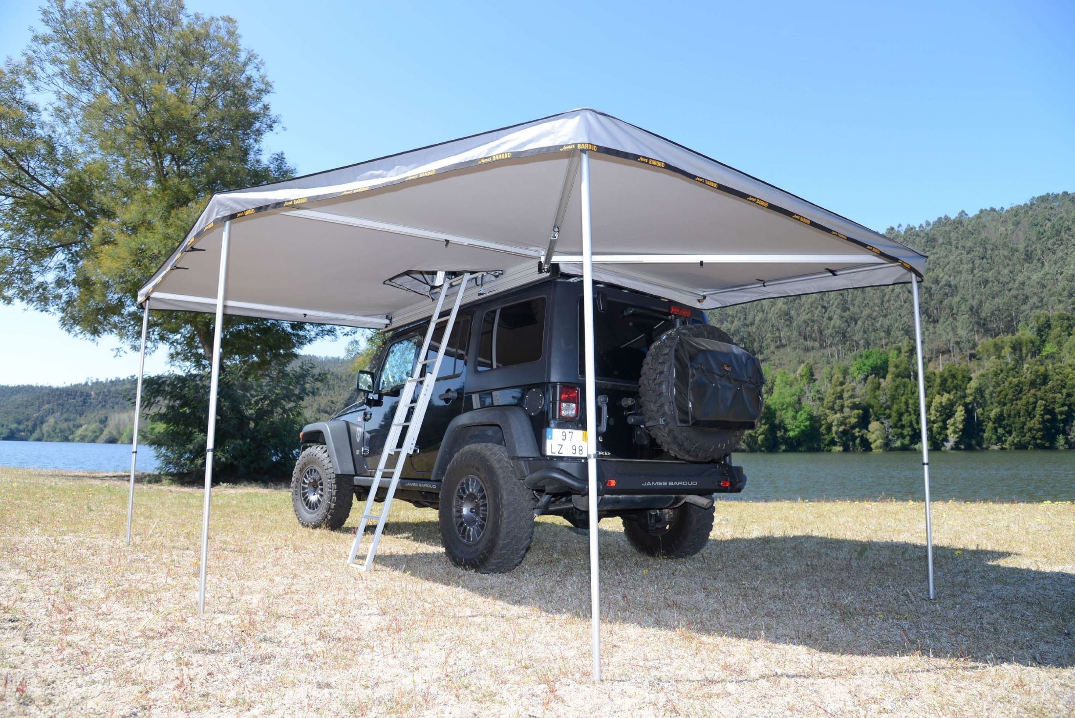 Awnings that offer convenience, quality and comfort
